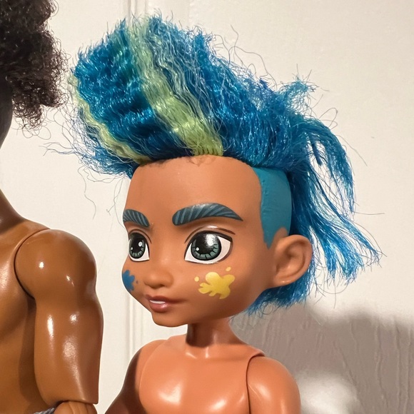 Monster High Clawd Wolf & Mattel Cave Club Slate dolls - Picture 8 of 9